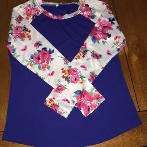 Long sleeved blue and floral sleeves shirt
